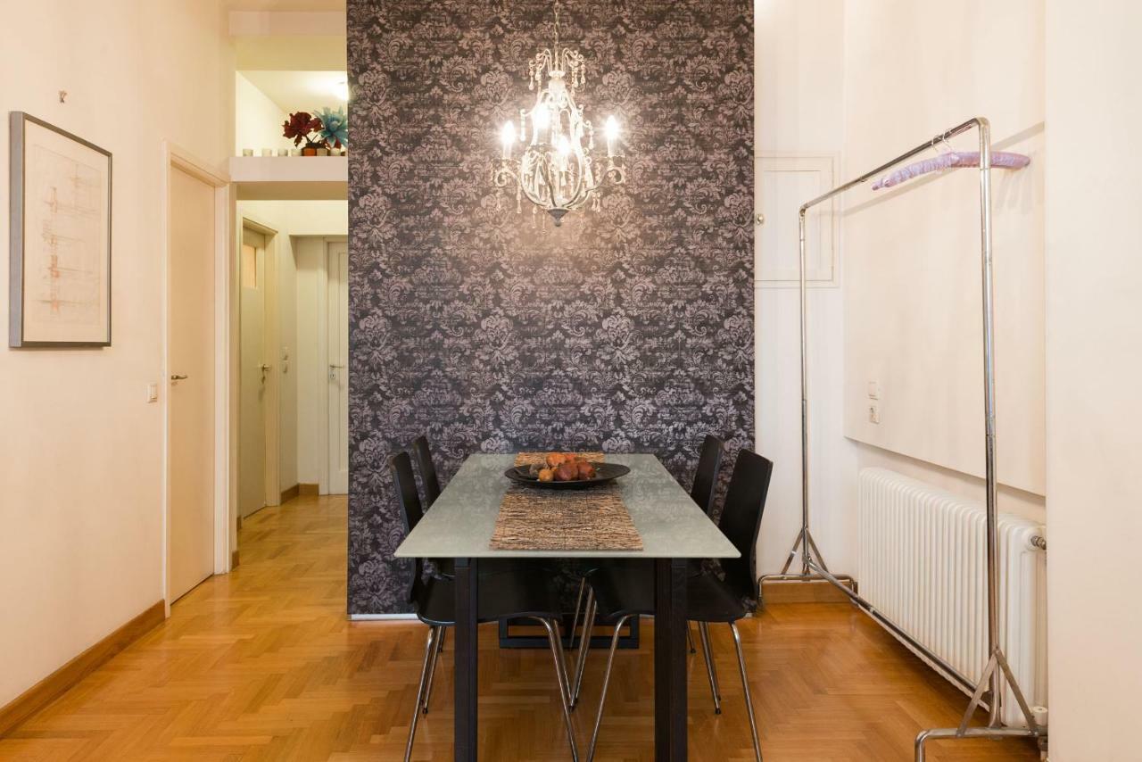 Stylish Flat With Veranda In The Heart Of Ateny Zewnętrze zdjęcie